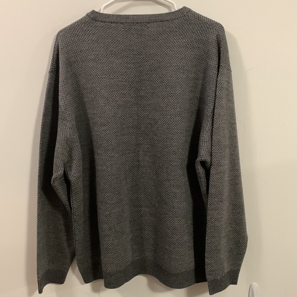 Joseph Abboud Merino Wool sweater, Size XL, Crew neck, very good condition - Picture 5 of 6